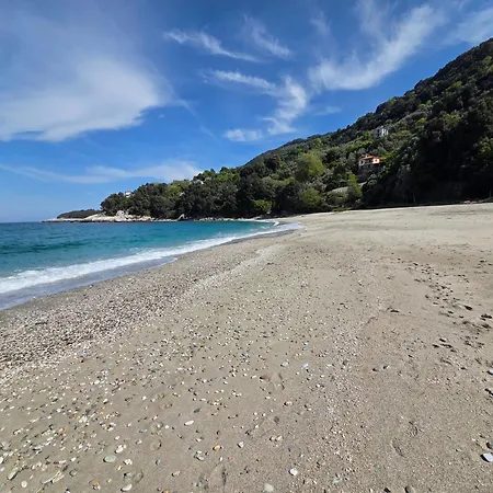 Endless Blue Tatil Evi Agios Ioannis (Thessaly)